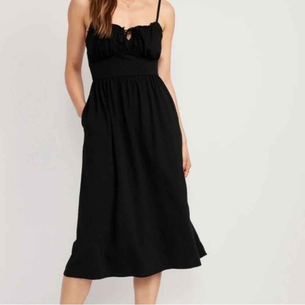 Old Navy Black Midi dress with pockets